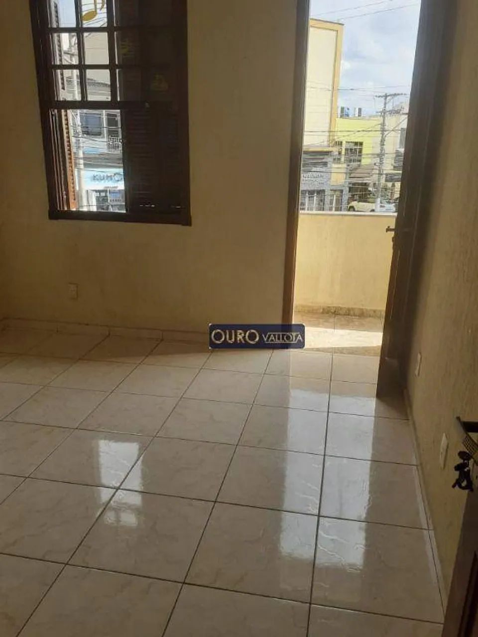 Imóvel com 4 salas - SA 230403N