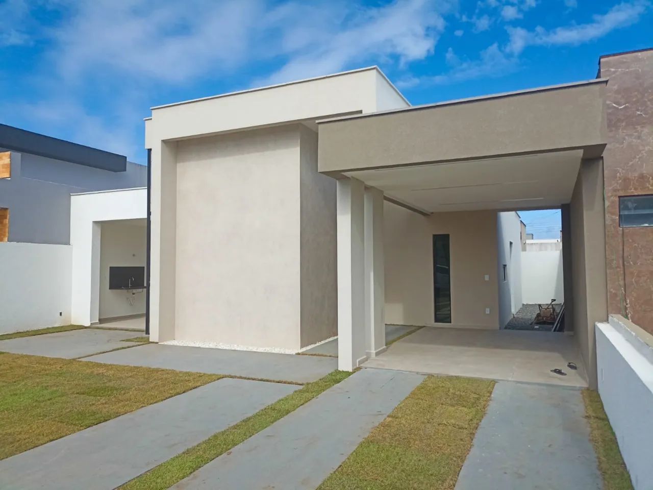 Alugo casa - Porto Manguaba