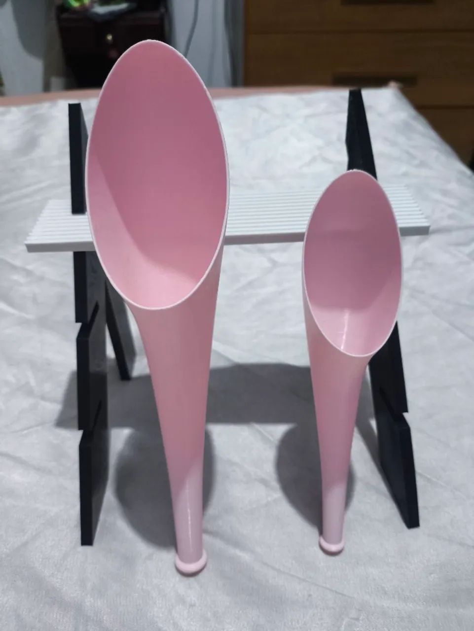 Urinol Feminino Portátil 20cm ou 25cm em PLA - Ideal para Viagens e Camping - Foto 3