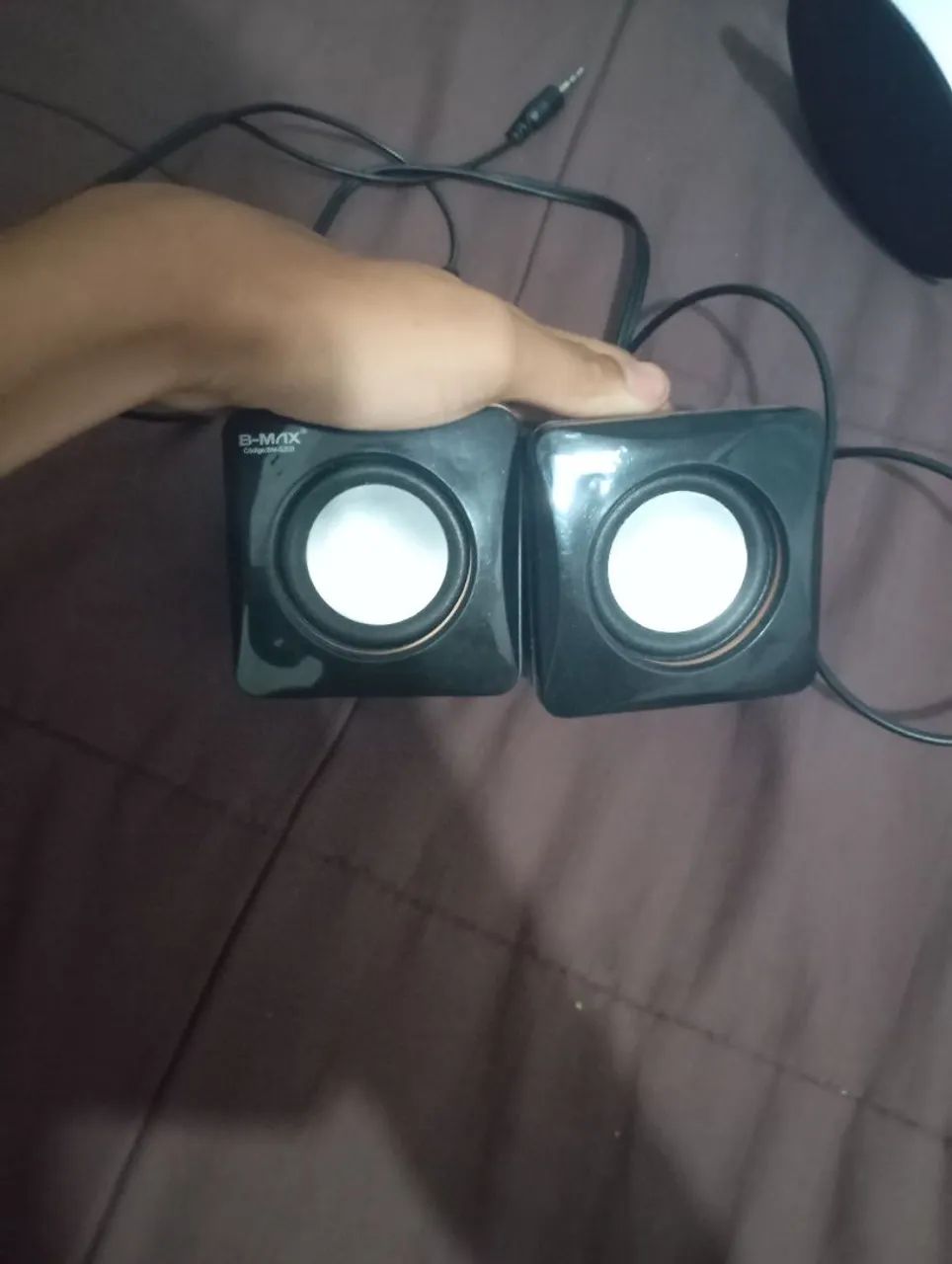 Projetor portátil com caixa de som  - Foto 3