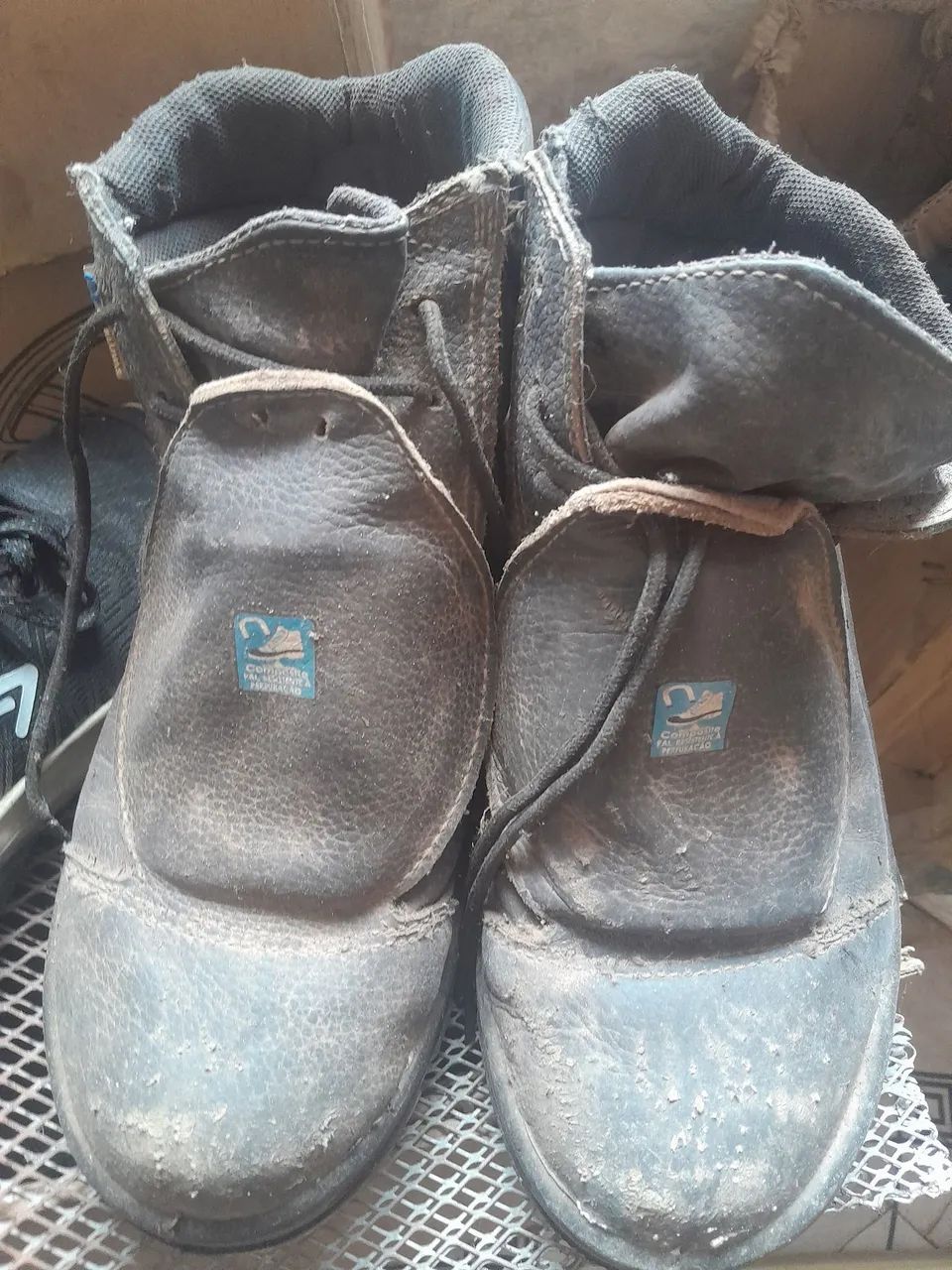 Bota bico de aço 