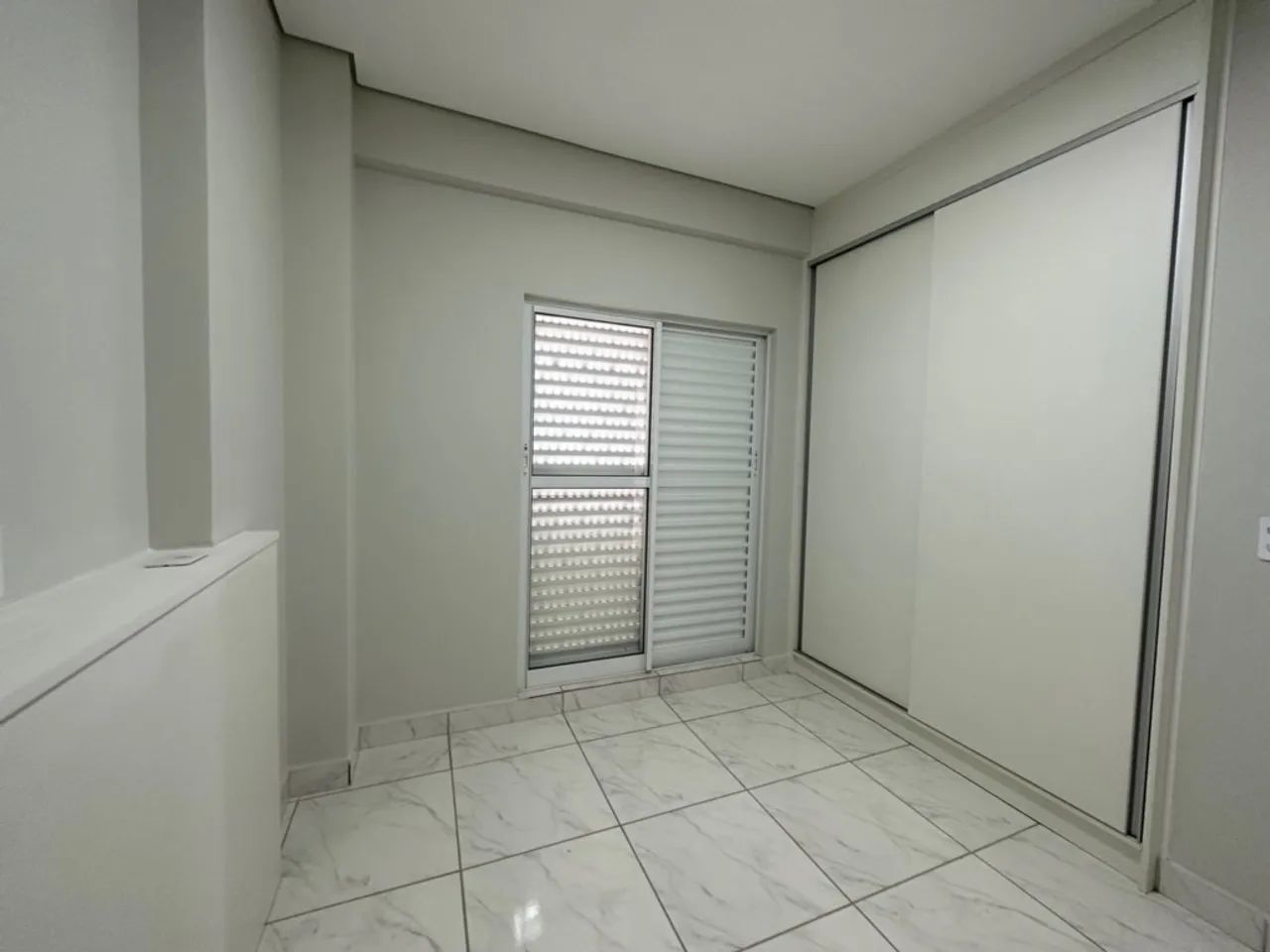 Apartamento com 2 Quartos, 63 m² e 1 Vaga na Zona 05 - Maringá/PR - Foto 5