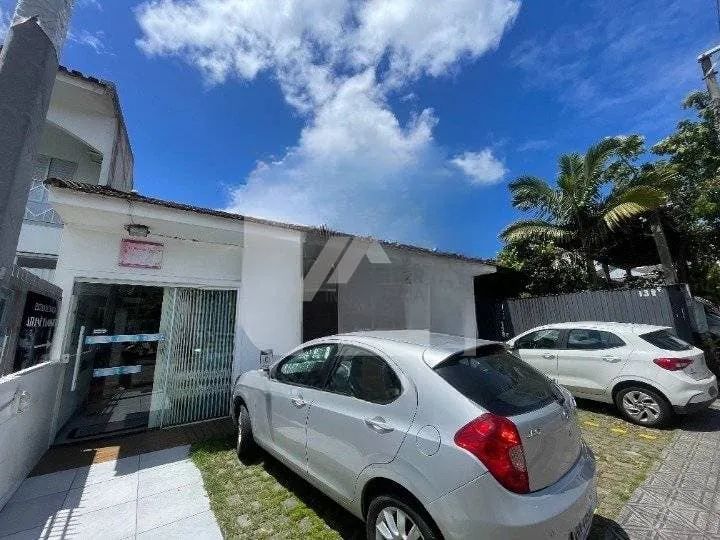 Comercial em Córrego Grande com 140 m² e 2 vagas de garagem - Foto 2