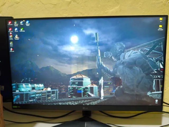 monitor LG ULTRAGEAR 24" - Foto 2