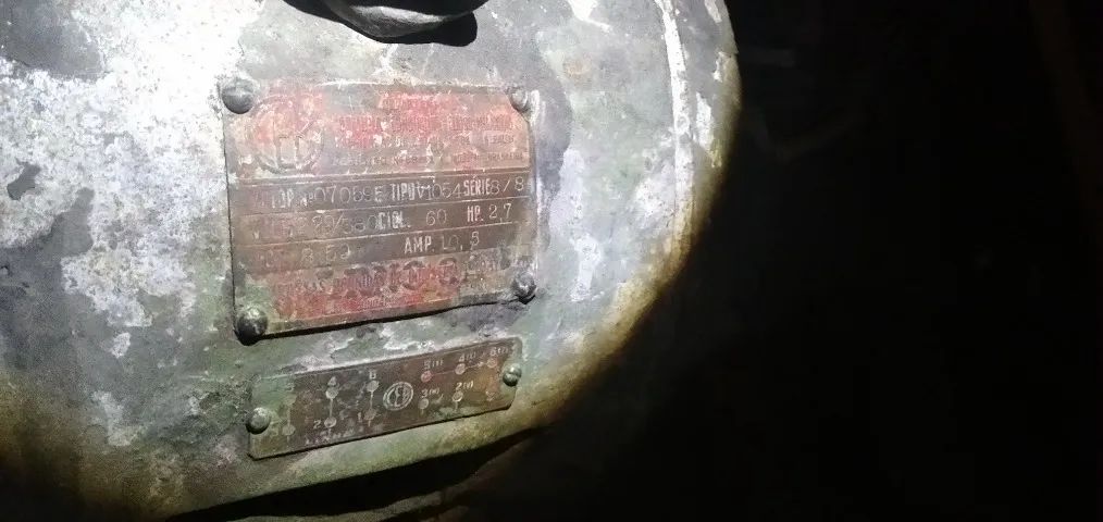 Motor Eletrico Trifasico 220v - Foto 4