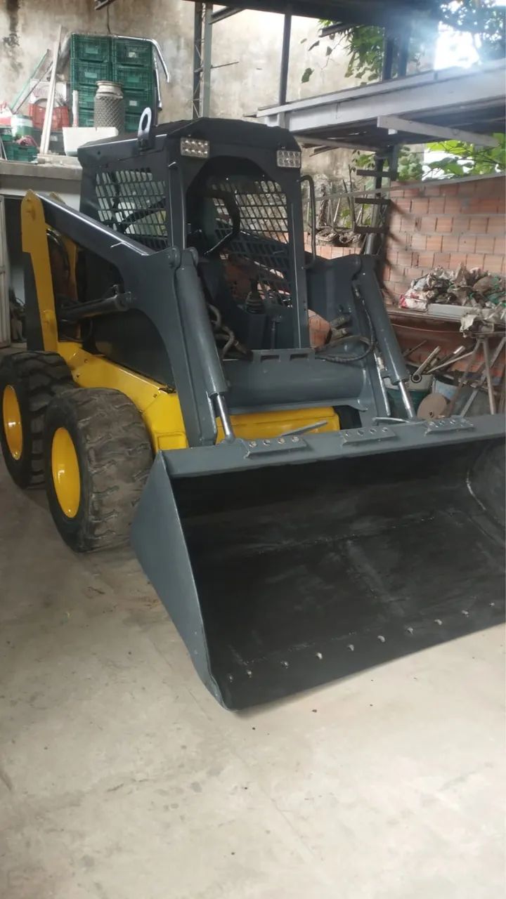 Mini carregadeira alugo  - Foto 2