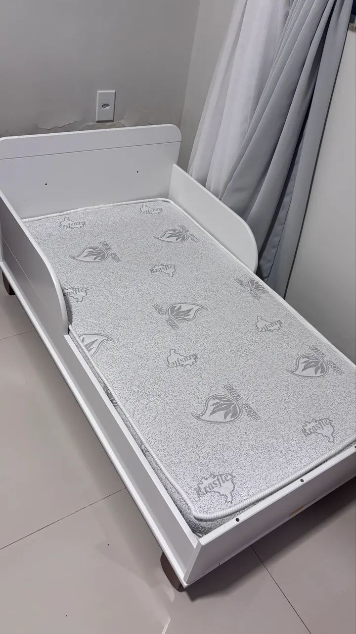 Berço em MDF com colchão estado de novo  - Foto 2