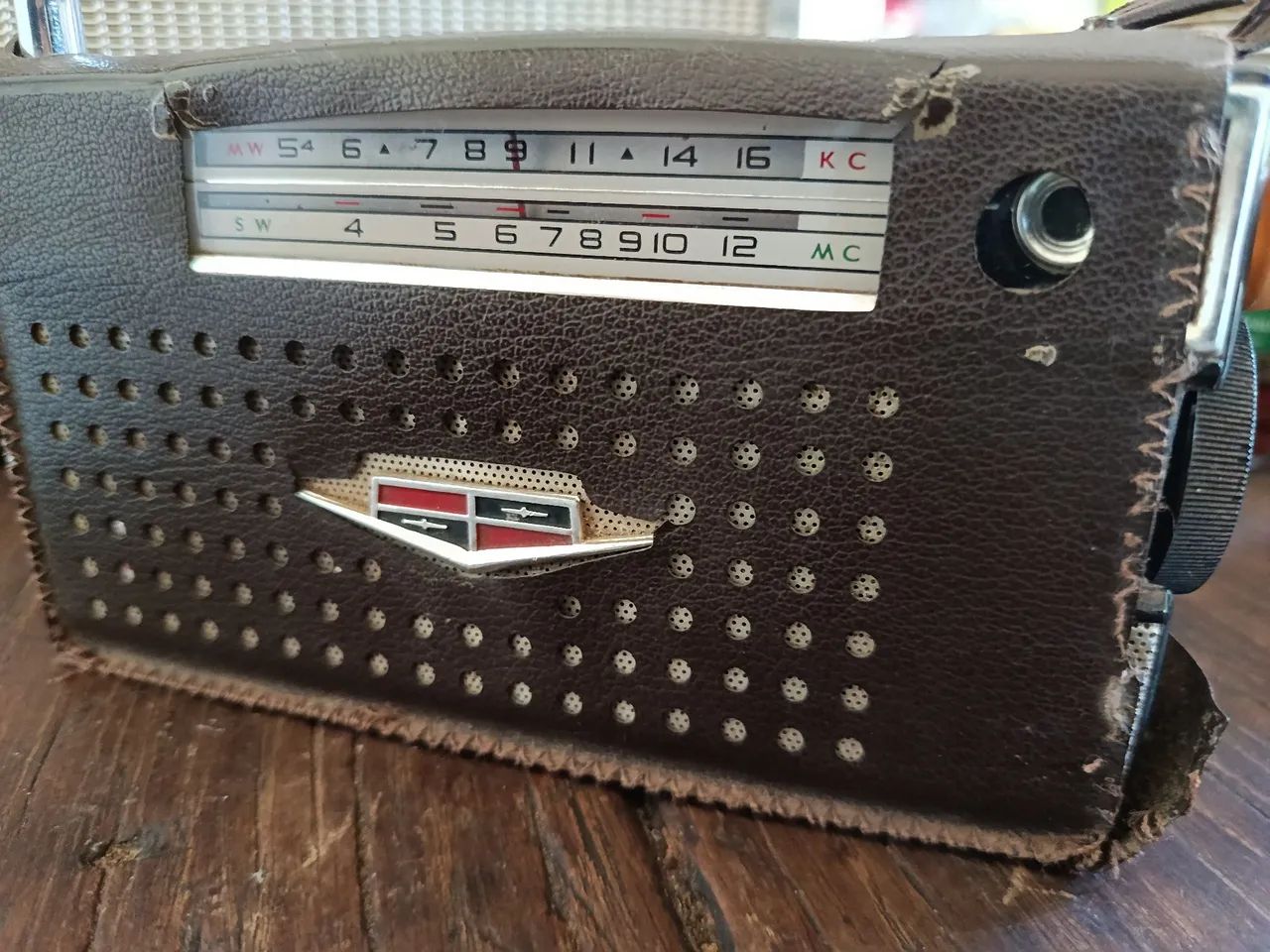 Rádio antigo evadin