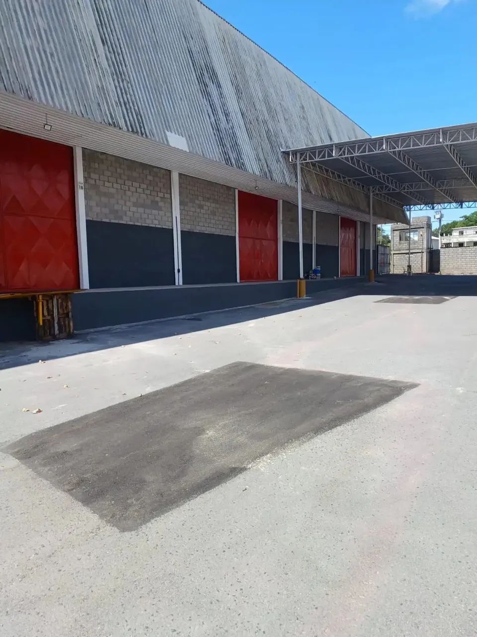 Comercial para locação em rua pública, ABRANTES, Camaçari, BA - Foto 3