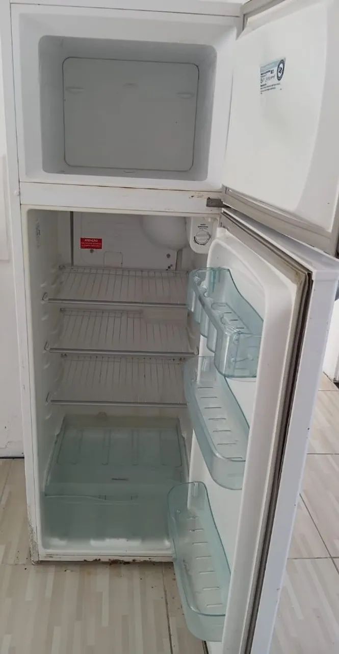 Geladeira Eletrolux  - Foto 4