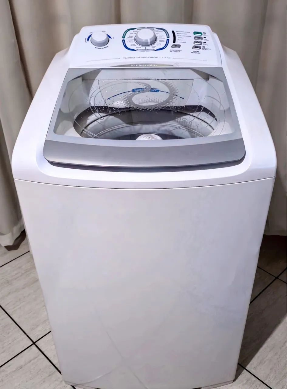 Máquina de lavar Electrolux 10kg