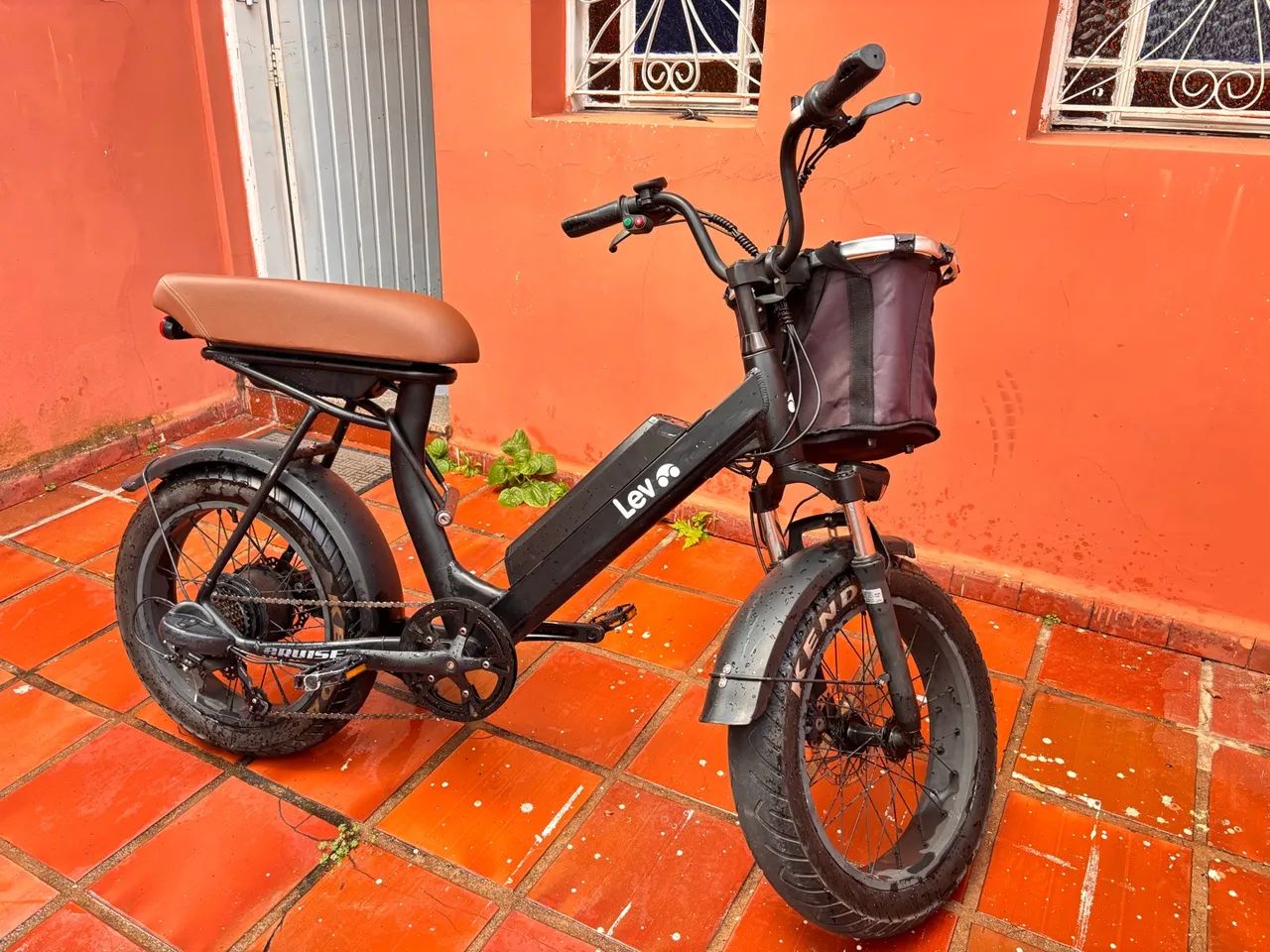 Bicicleta elétrica LEV Cruiser