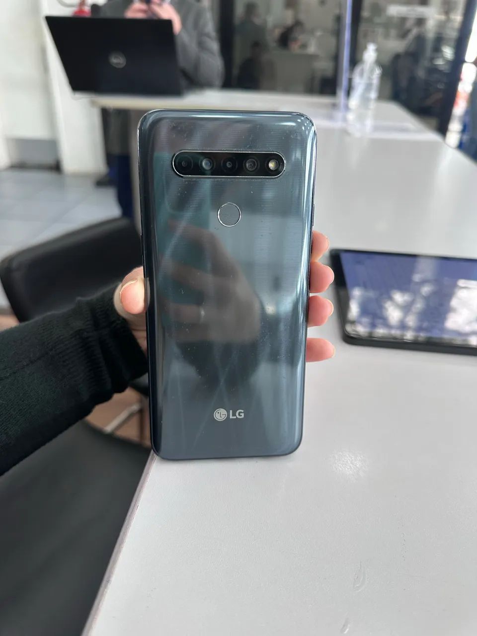 Celular LG K61 128GB - Usado em ótimo estado 