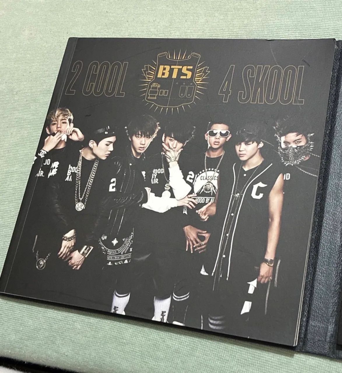 BTS Álbum 2 Cool 4 Skool  - Foto 4