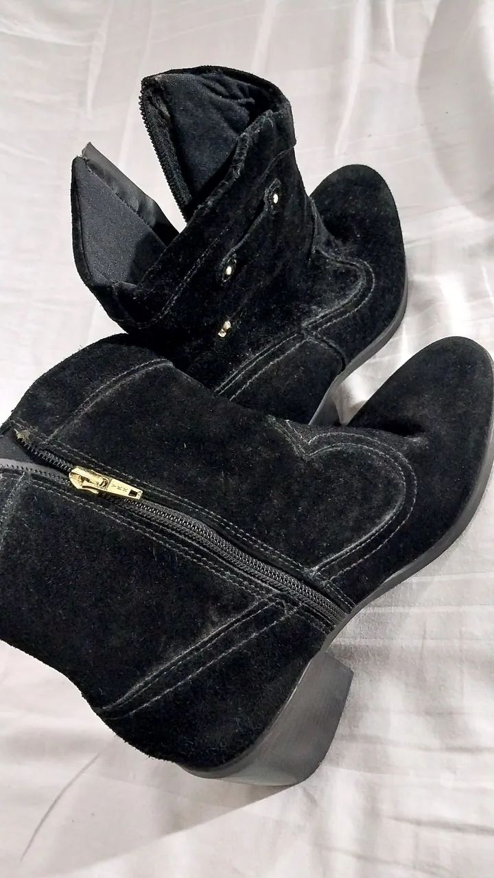 Bota Ankle Boot Cravo e Canela 36 preta  - Foto 2