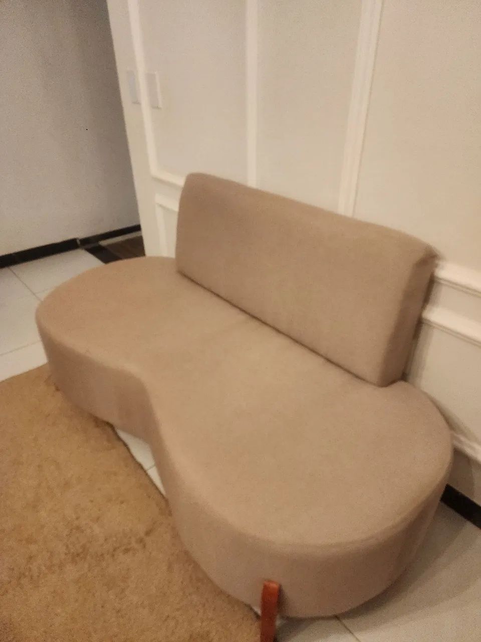 Sofá Minimalista - Foto 2
