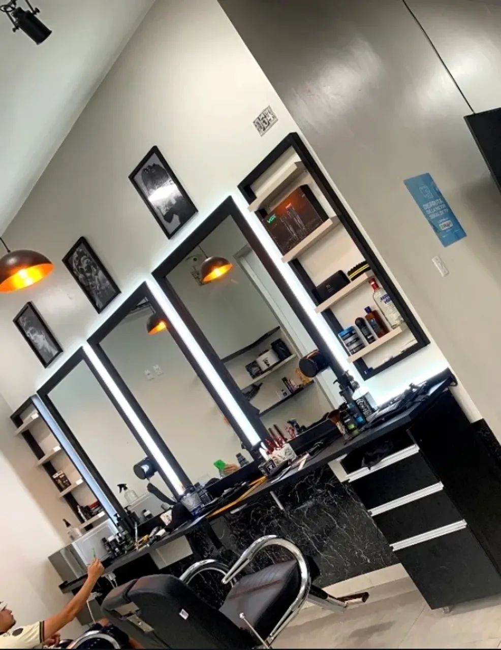  Móveis e Equipamentos em Ótimo Estado - Tudo para sua Barbearia! - Foto 4