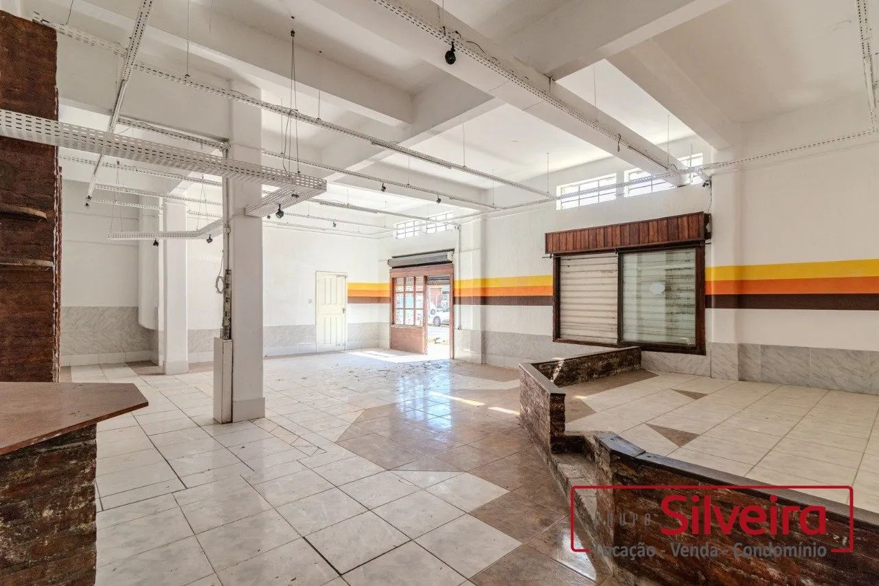 LOJA COMERCIAL COM 250 m² NO SÃO GERALDO