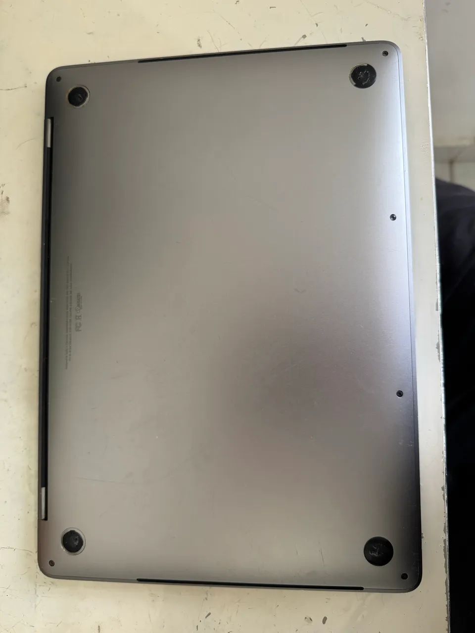 Macbook PRO Touchbar 2017 USADO - Foto 4