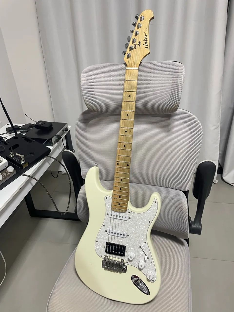 Guitarra Strato