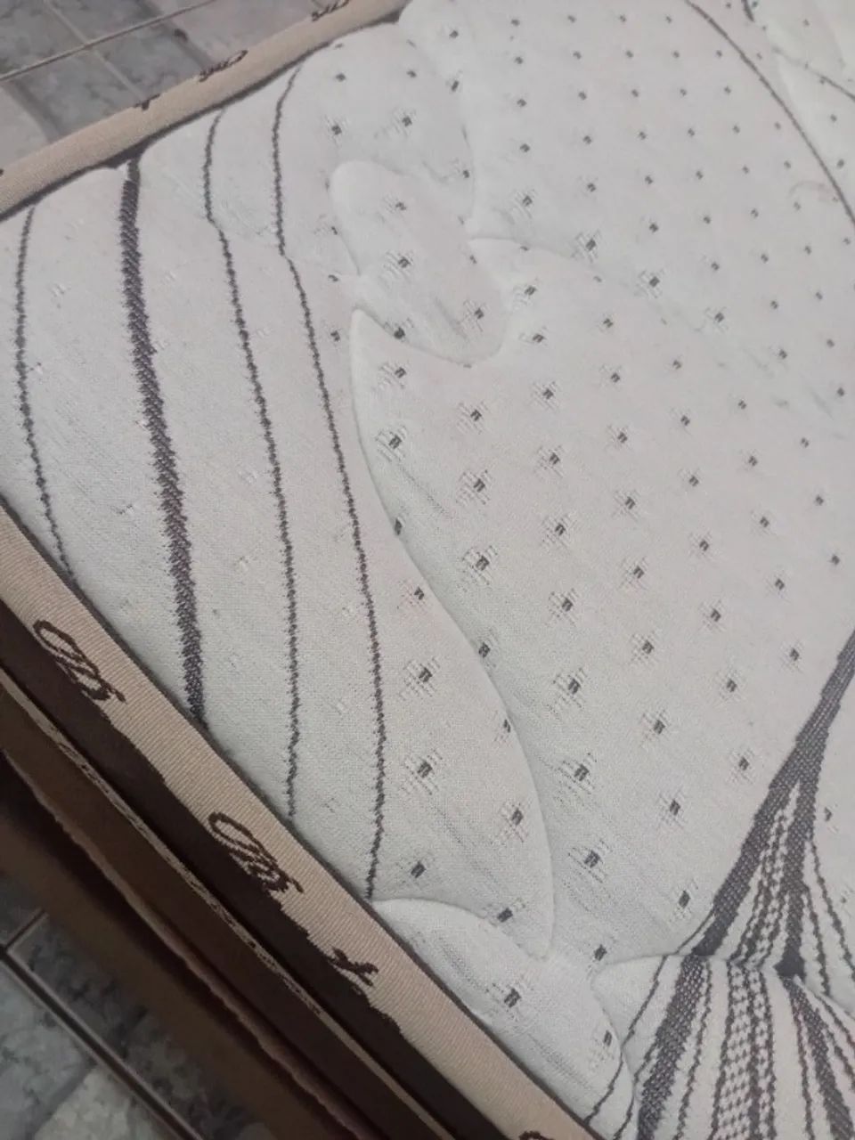 Cama queen - Foto 4