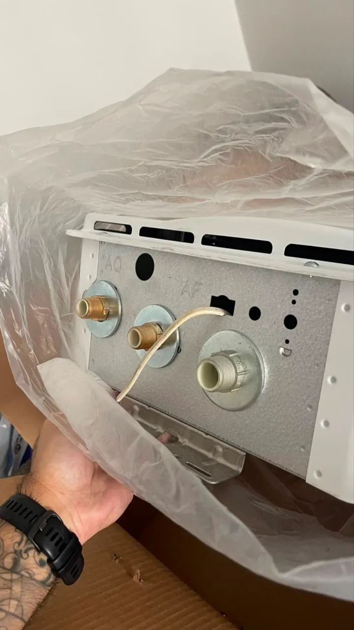 Aquecedor Digital GLP Rinnai E27 - Branco - Foto 2