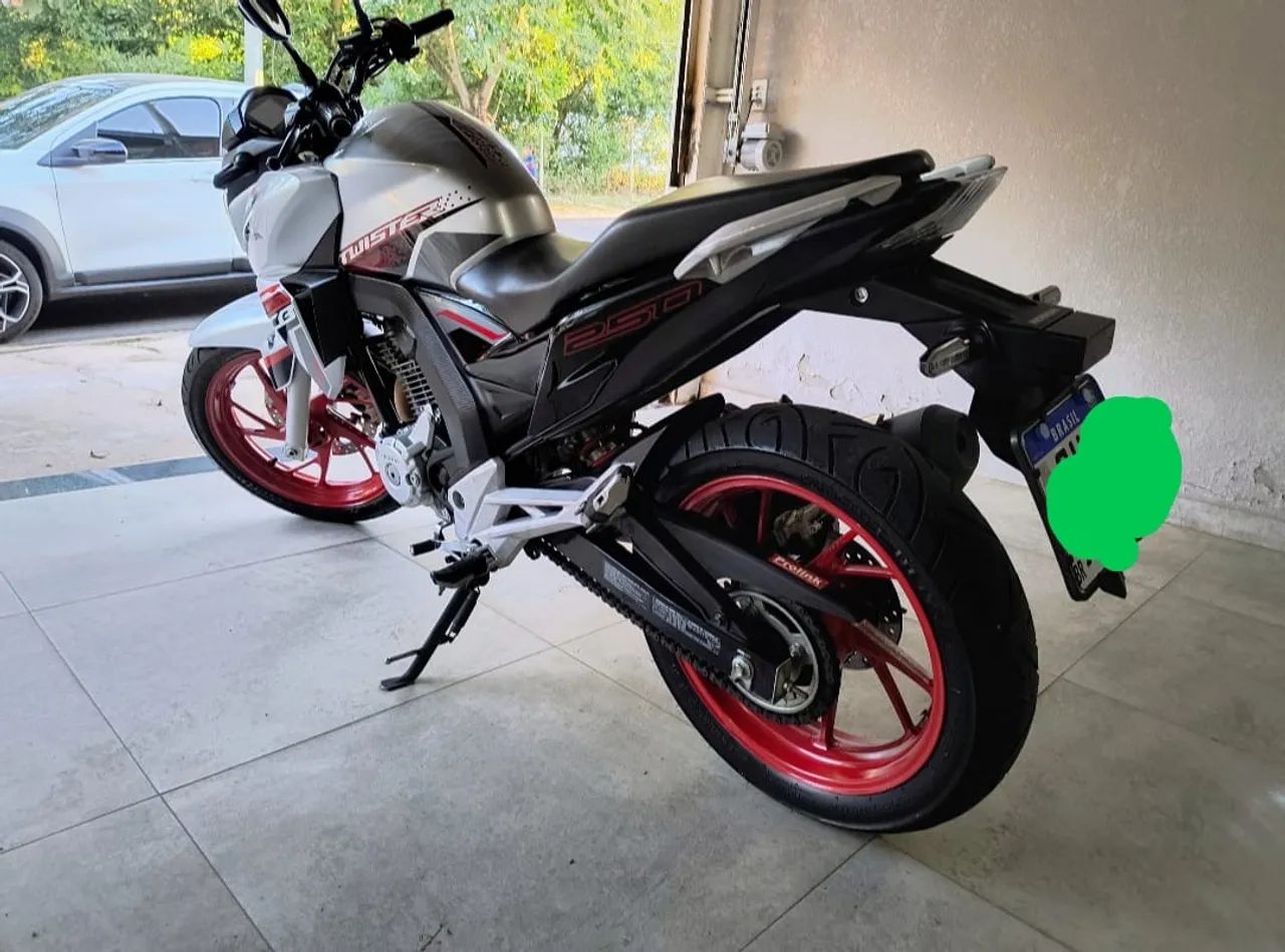 CB Twister 250 - 2021 - Foto 4