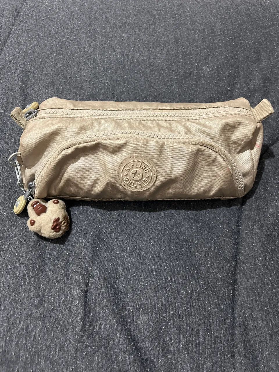 Estojo Kipling Metalizado