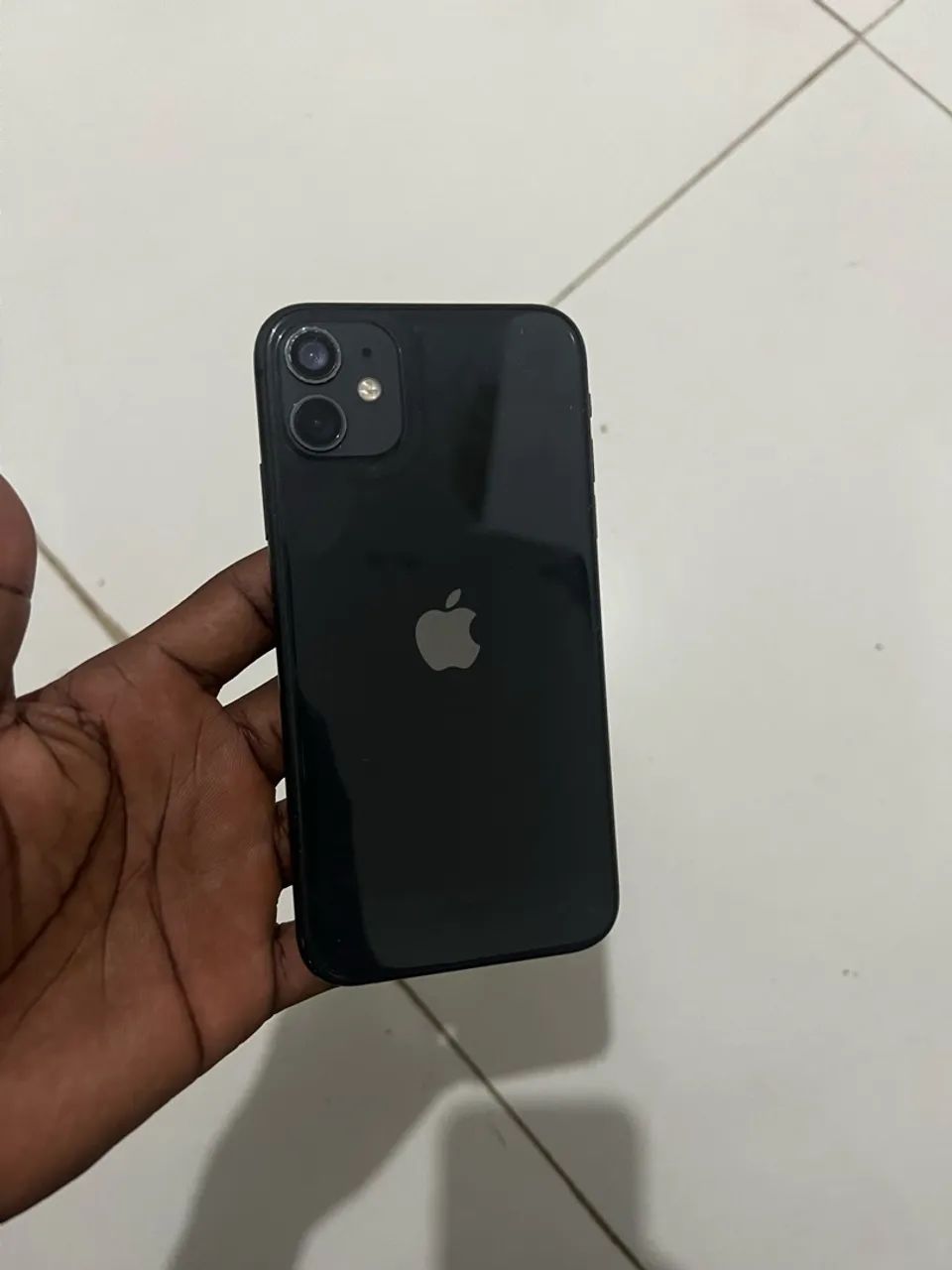 IPHONE 11 64 GB - Foto 2