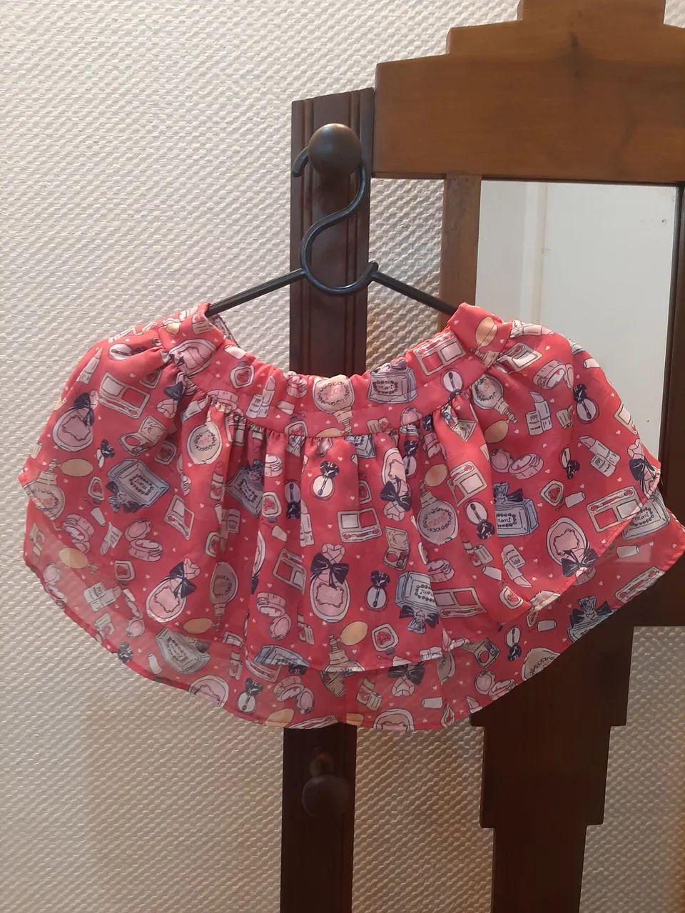 Saia de seda estampada. Marca MOMI. Tamanho 6. - Foto 3