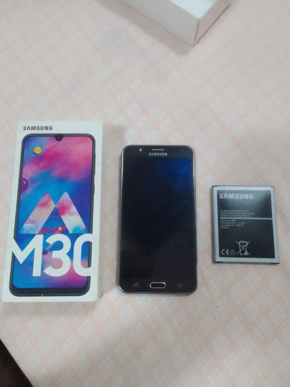 Celular. 