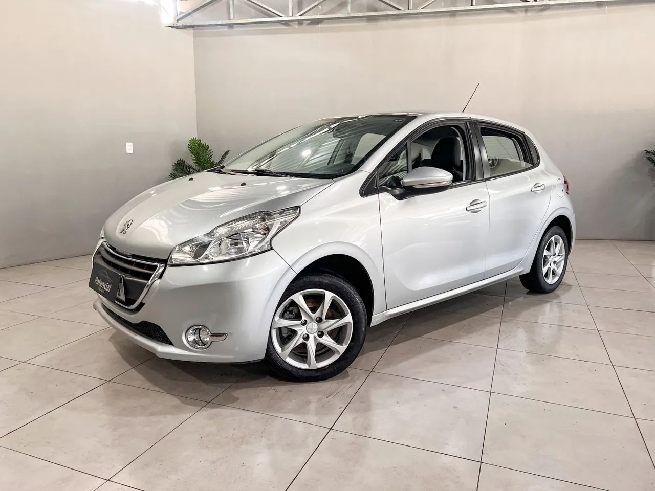 Peugeot 208 2016