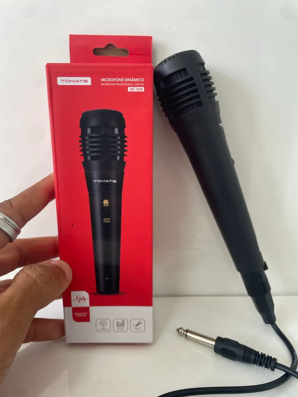 MICROFONE COM FIO 