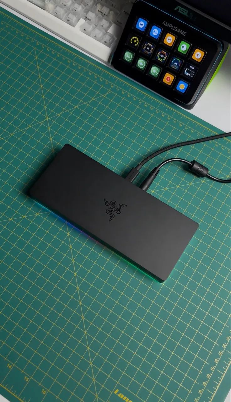 RAZER THUNDERBOLT DOCK 5 - Foto 3
