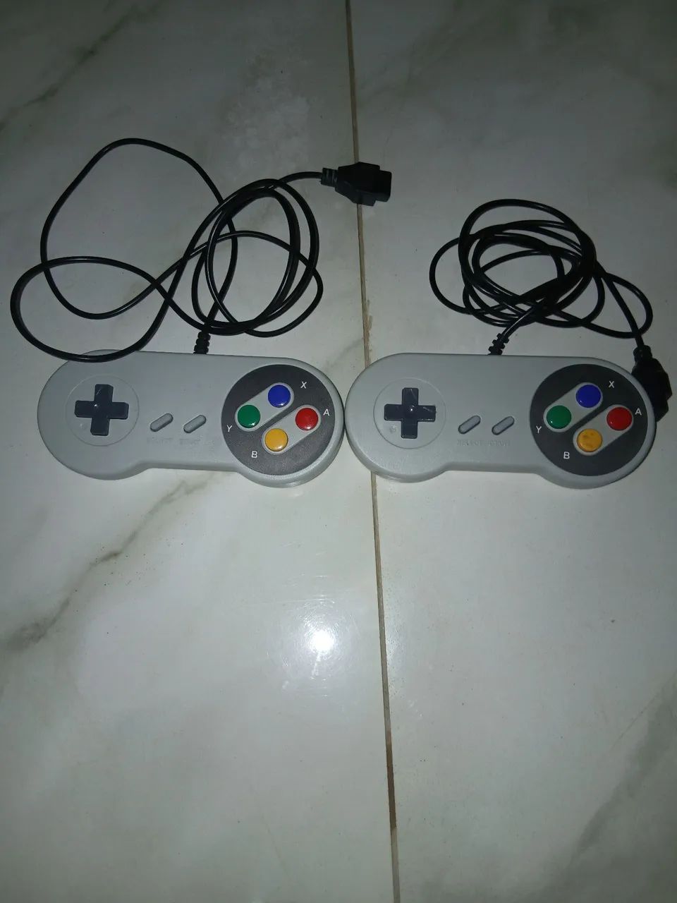 Vídeo game clássic super Nintendo mini SNES com 2 controles 8 Bits 620 jogos original