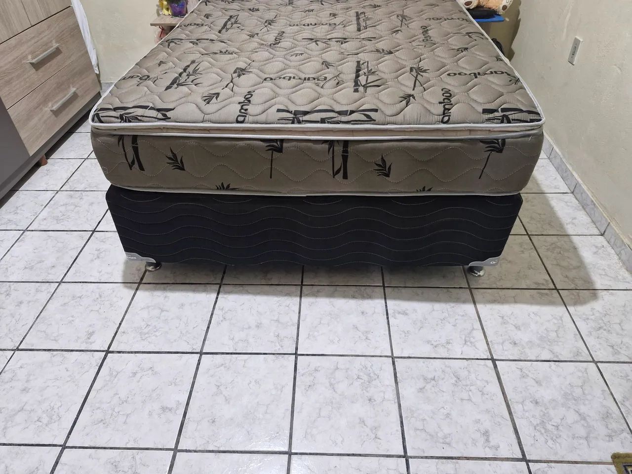 Vendo cama e Colchão molas ensacadas - Foto 2