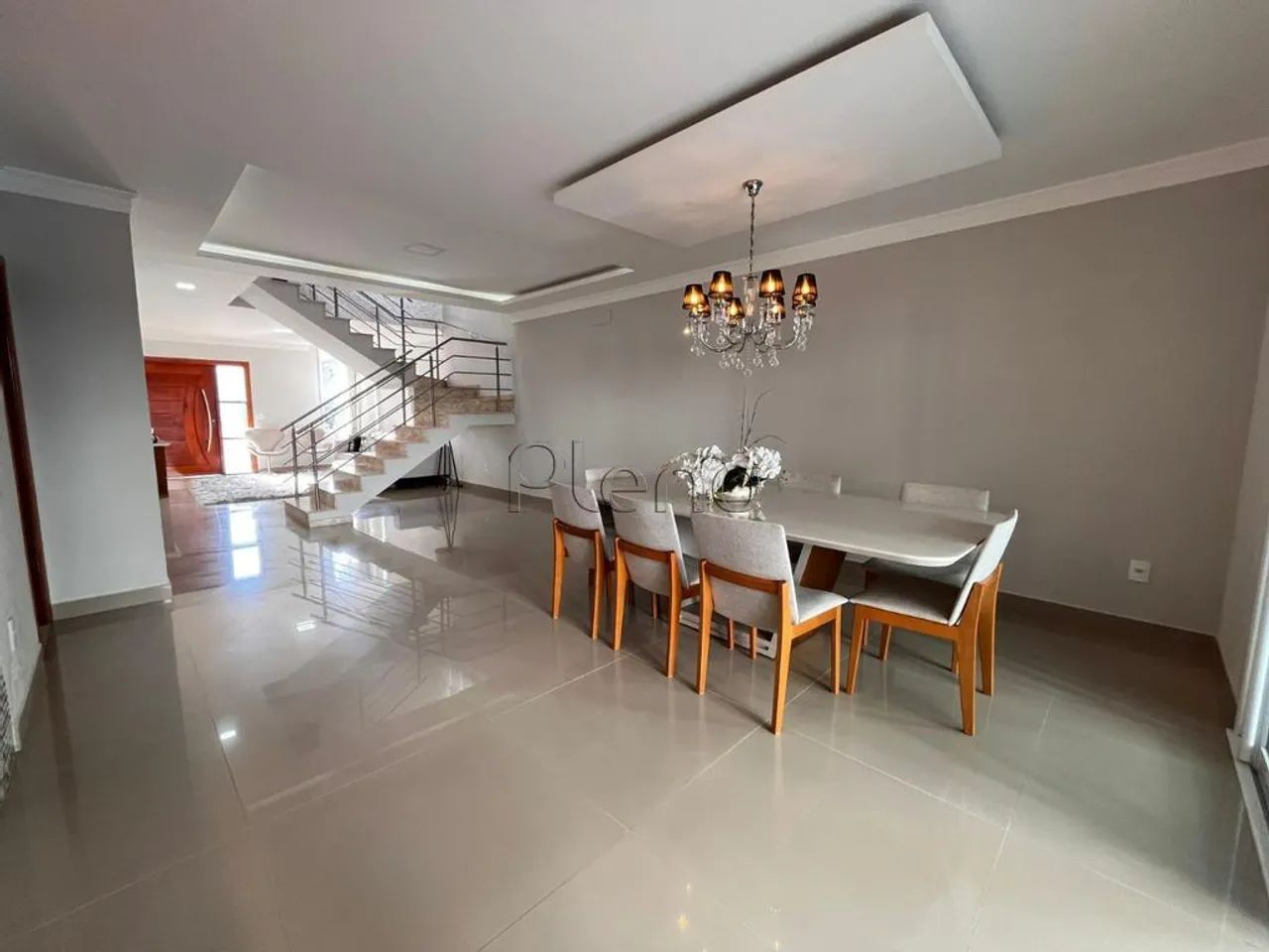 Sobrado à venda em Campinas, Swiss Park, com 5 suítes, com 331 m² - Foto 3