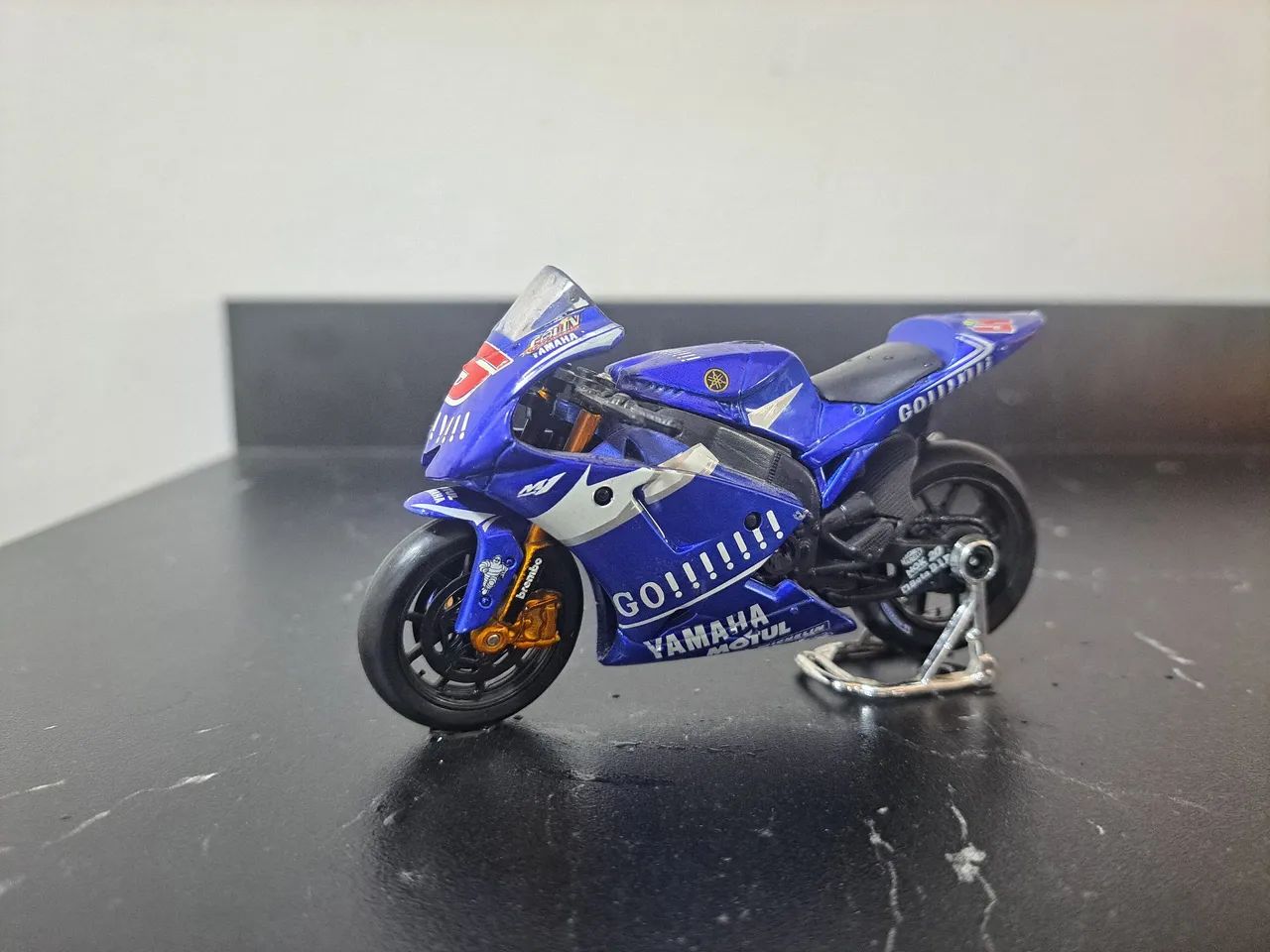 LOTE miniaturas motos antigas - Foto 3
