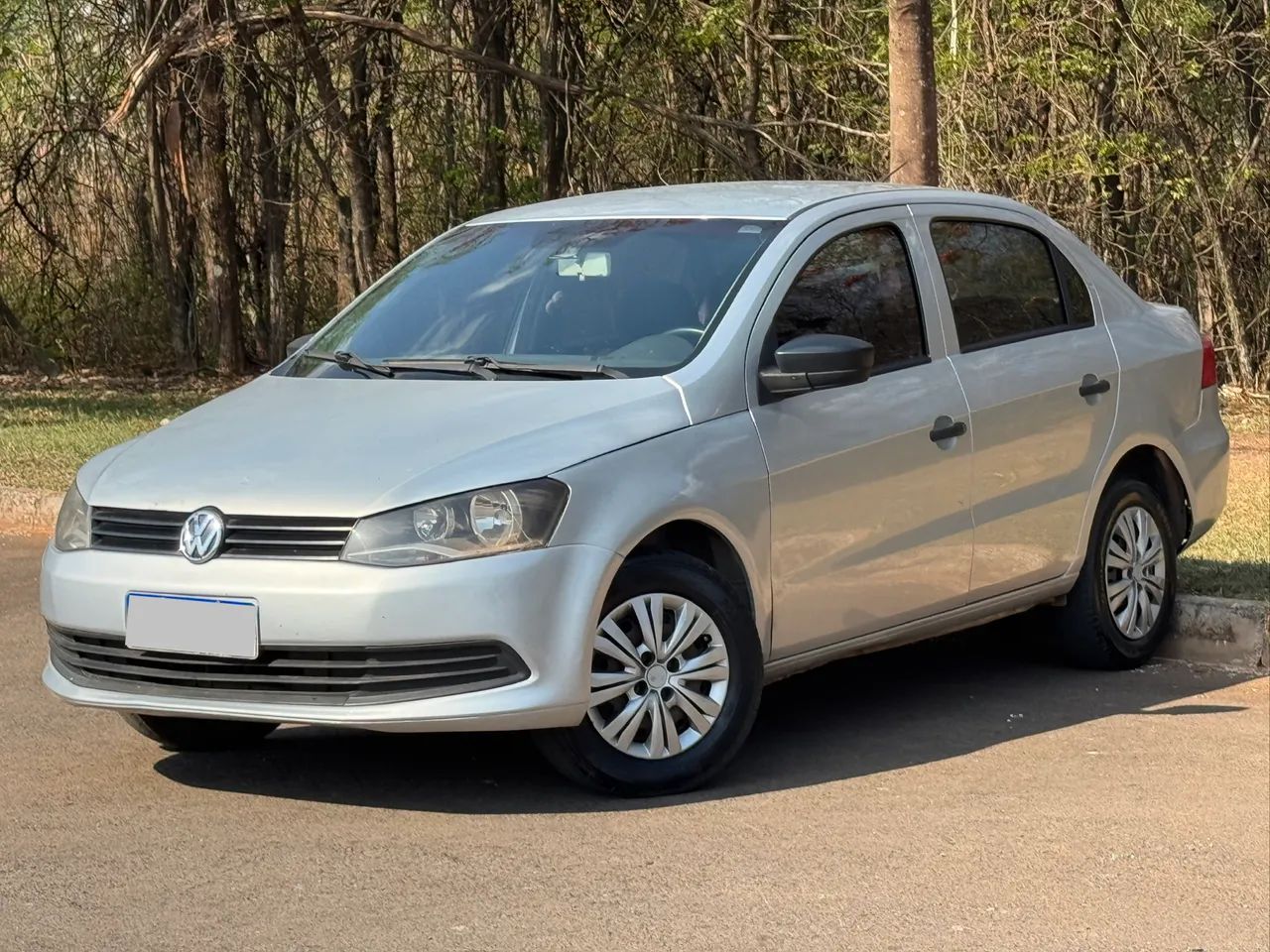 Volkswagen Voyage VOYAGE  Trendline 1.0 T.Flex 8V 4p 2016
