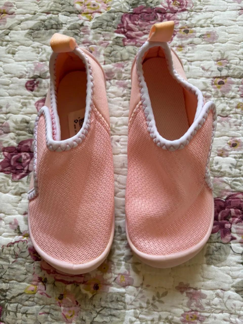  tênis de bebê antiderrapante rosa da marca Domyos, disponível na Decathlon - Foto 2