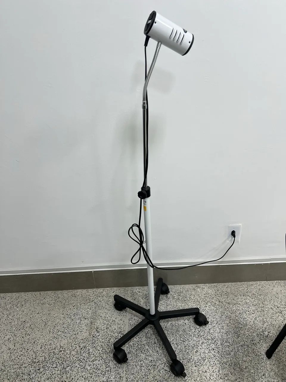 Foco clínico de luz 