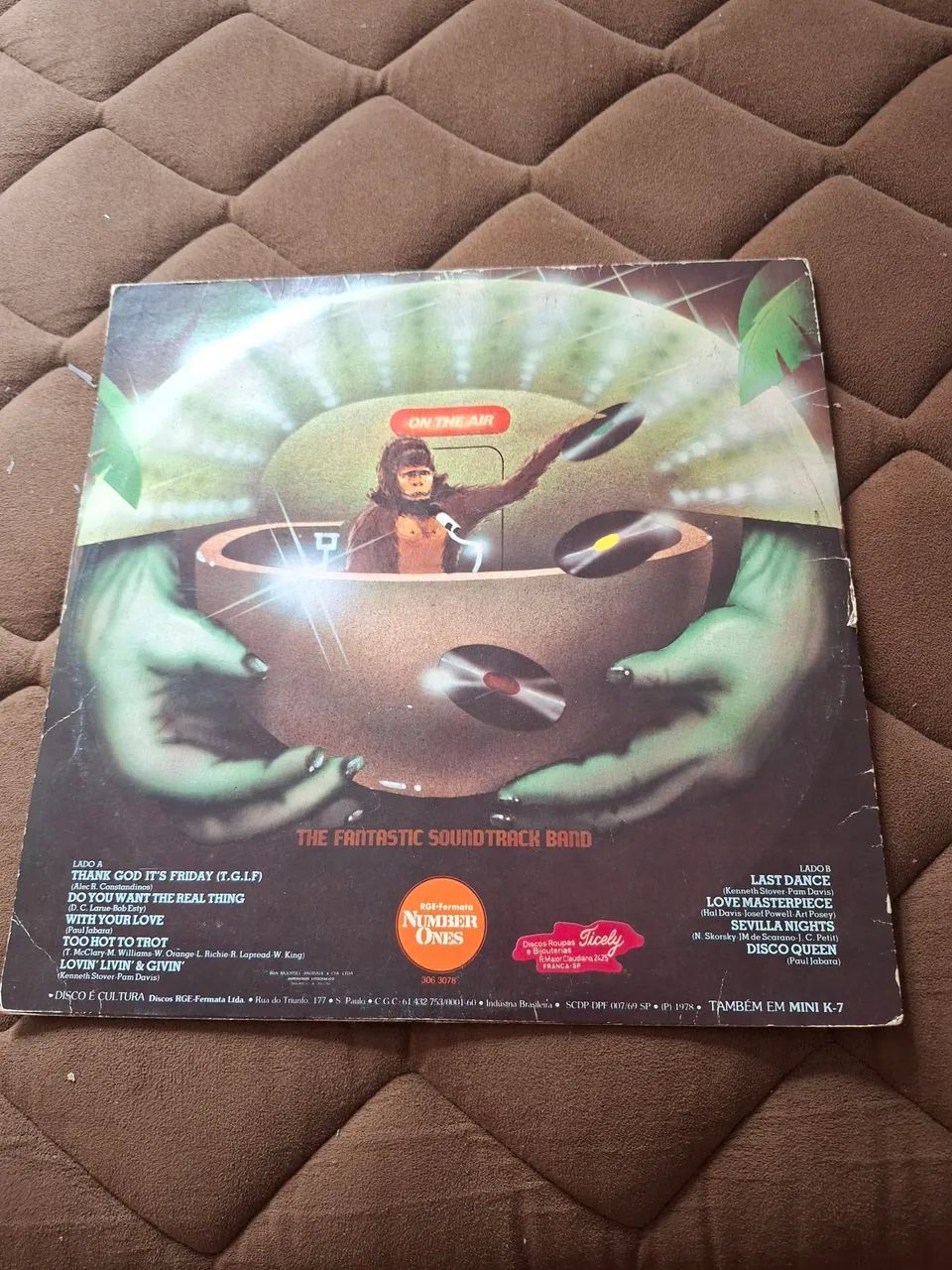 Disco Vinil LP ( Thank God it's Friday )