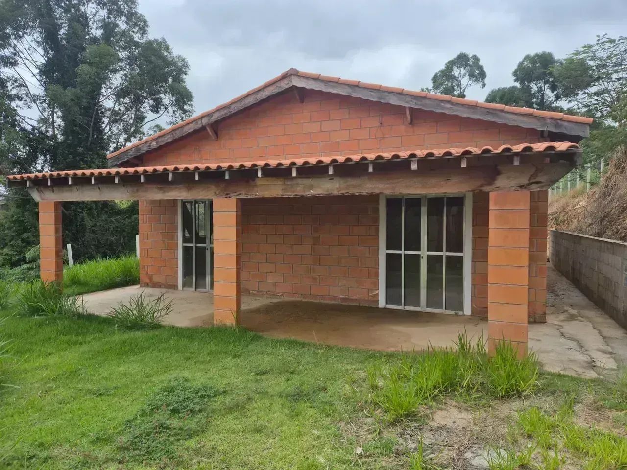 Casa de campo 2 dormitórios 1 suíte 59 m² - Mairinque/SP