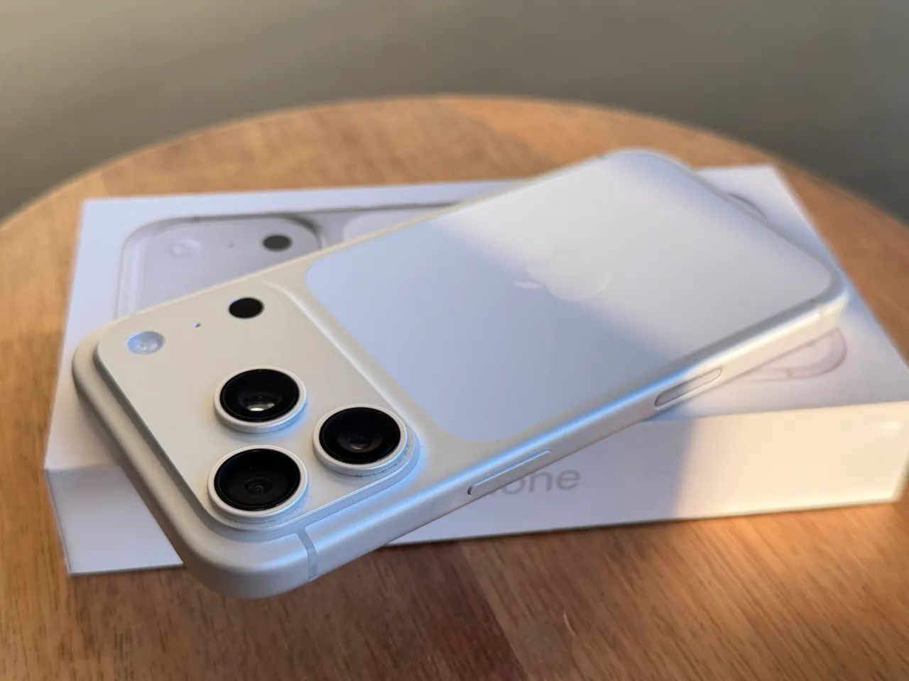 iPhone 17 PRO 256GB Silver Impecável - Foto 5