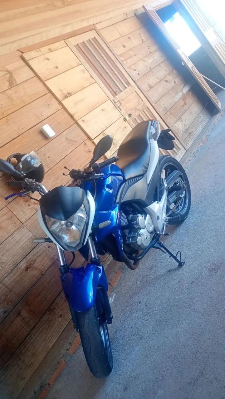 Cb 300 - Foto 2