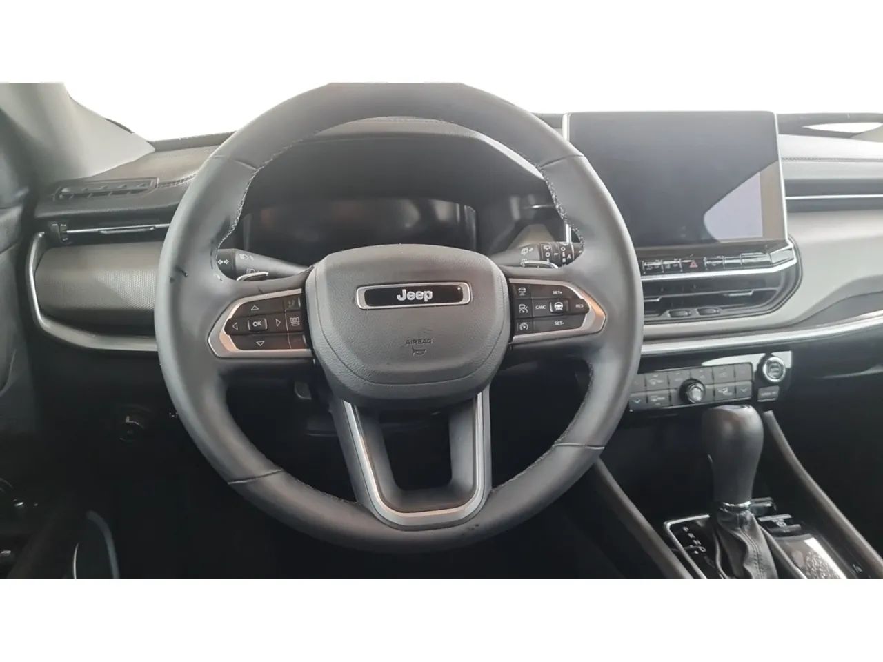 Jeep Compass LONG. T270 1.3 TB 4x2 Flex Aut., foto 9 de 17