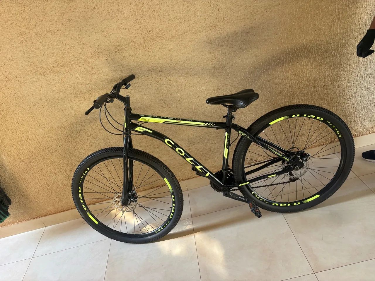 Bicicleta nova nunca usada 