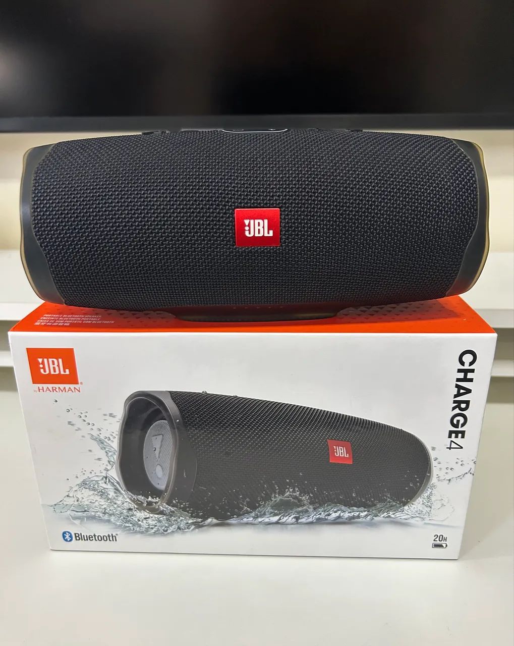 JBL Charge 4