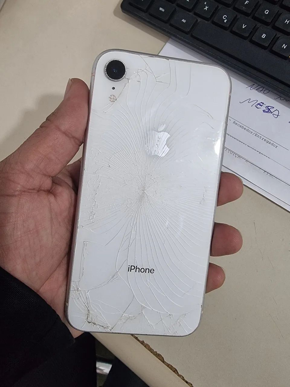 IPhone xr 128gb branco  - Foto 2