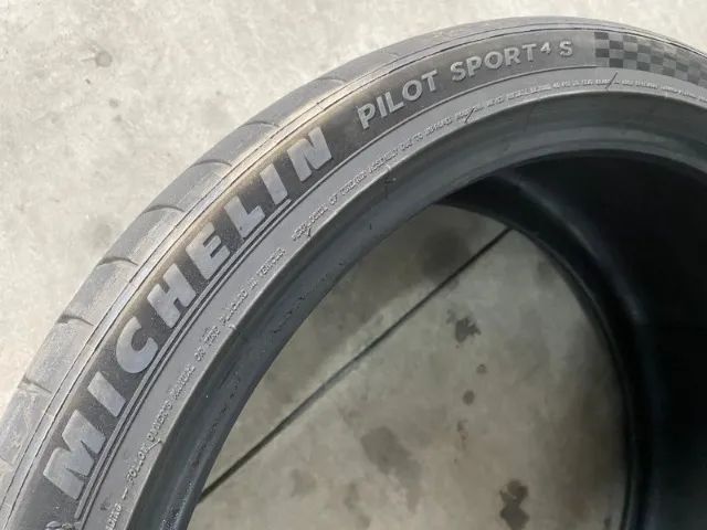 PNEUS 265/35 R21 ORIGINAL MICHELIN PILOT SEMI NOVO 02 UNIDADES - Foto 7